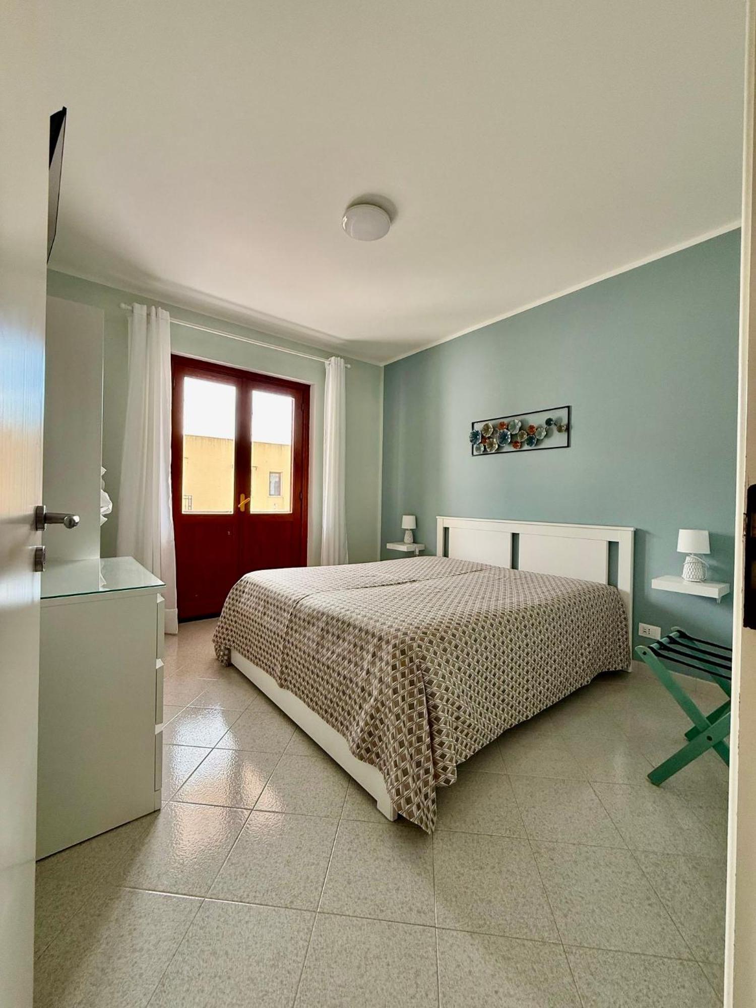 Yucca Apartment ซานวิโต โลคาโป ภายนอก รูปภาพ